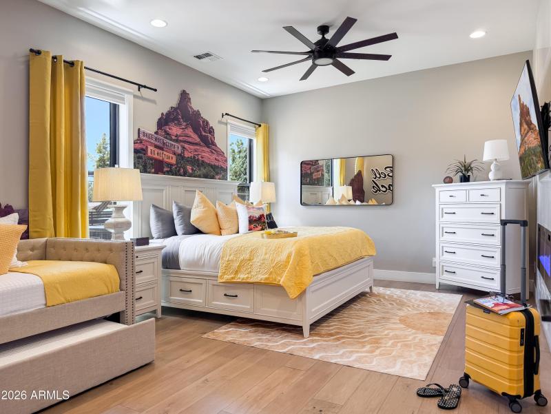 Chapel-Palace-EDITED-86