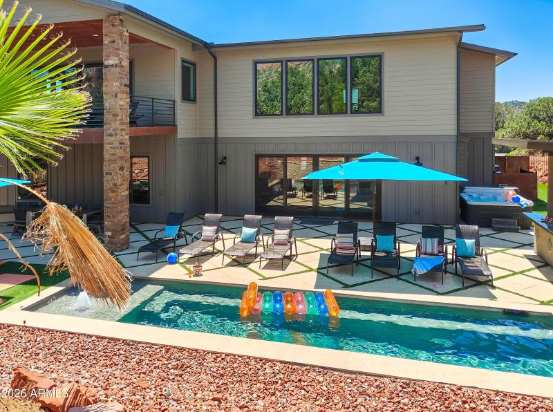 Chapel-Palace-EDITED-210