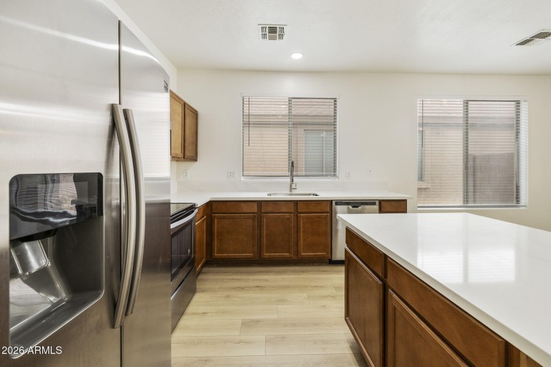 30-web-or-mls-_TM_6207