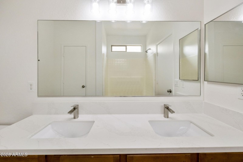 48-web-or-mls-_TM_6299