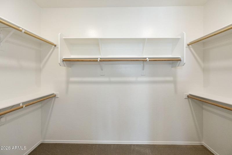 OWNERS WALK IN CLOSET