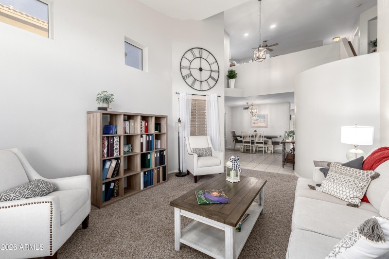 Monte front room photo