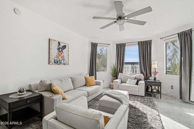 7-web-or-mls-N Central Ave 123-S1302-007