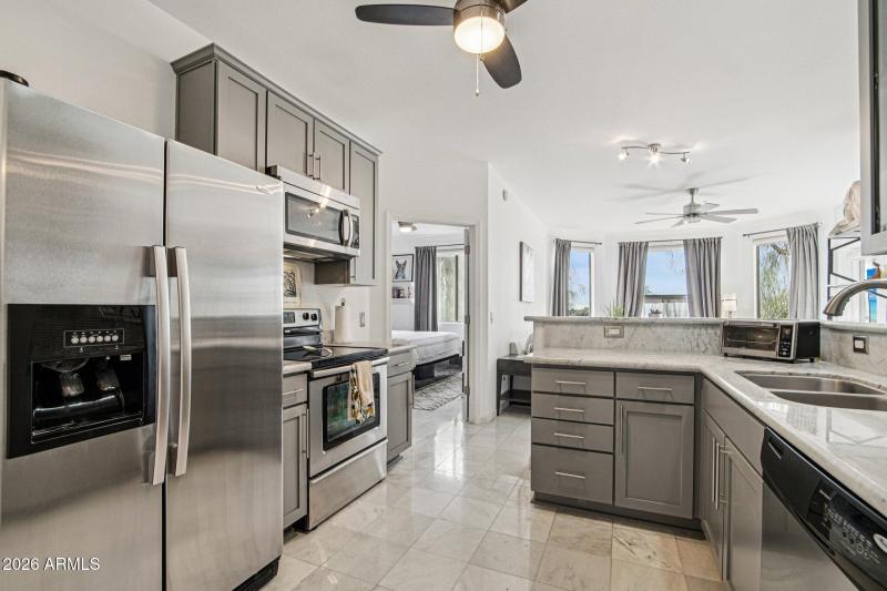 13-web-or-mls-N Central Ave 123-S1302-01