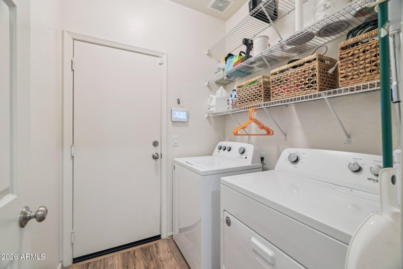 Laundry Room – Storage