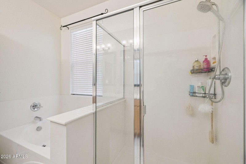 Primary Bath – Glass shower