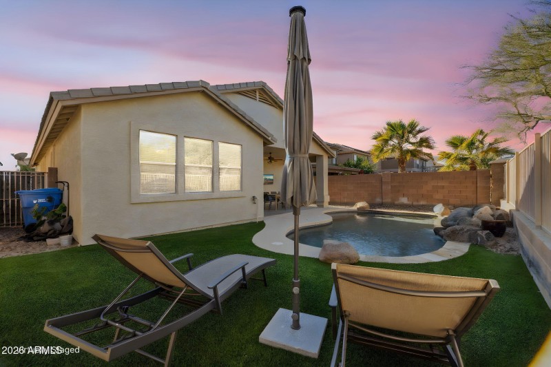 Twilight Pool – Virtual