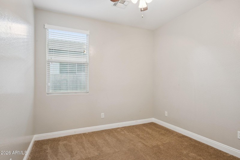 25-web-or-mls-1656-w-loemann-dr