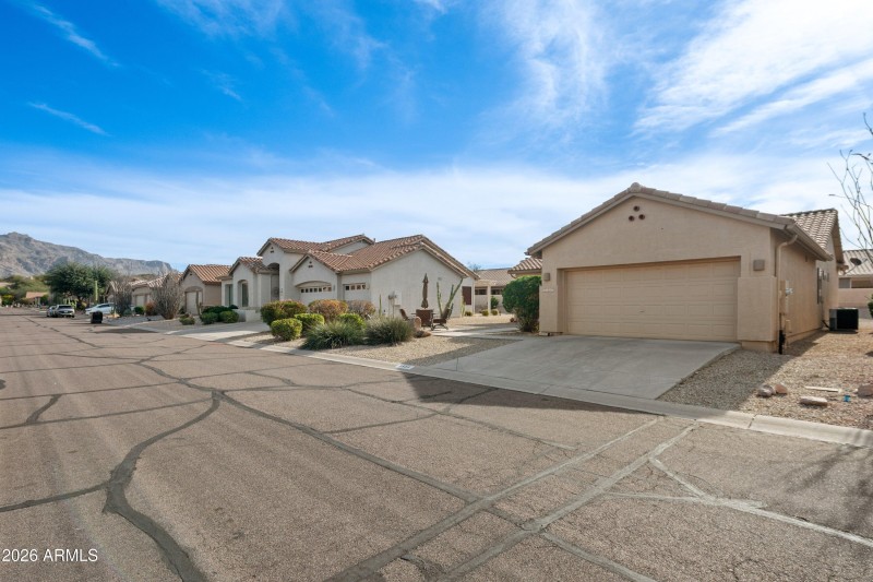 08-5555-S-Indigo-Drive-8