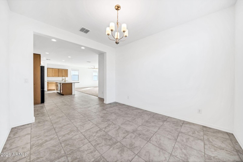 10223 W Piccadilly Rd, Avondale