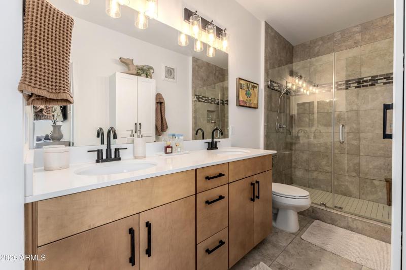 11- 2511 W Queen Creek Rd #216, Chandler