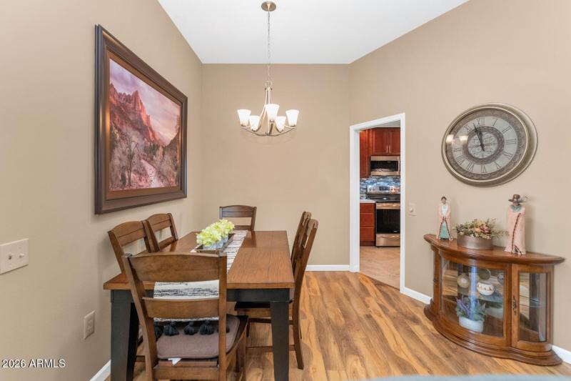 16652 N Boswell Blvd-large-014-044-16652