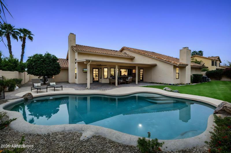 Pool to house twilight