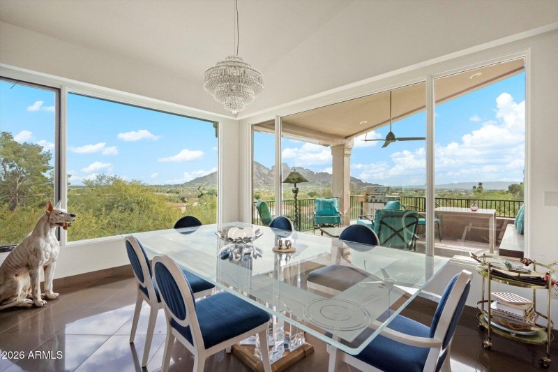 Breakfast Room Views