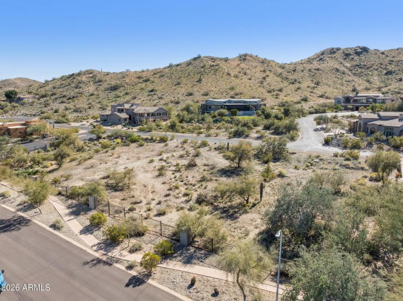 Extra Space Between Neighbors