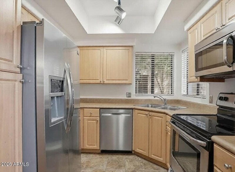 frtkexw8t1rmr0cwb4hs6hybz8