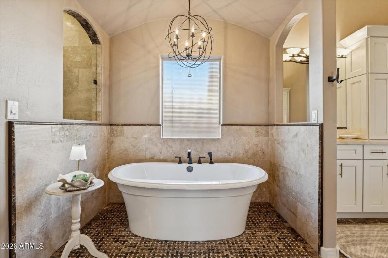 Soaking Tub in Primary Bathroom