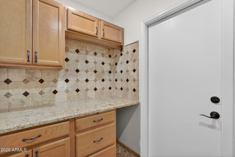 25-web-or-mls-26E Flossmoor Ave