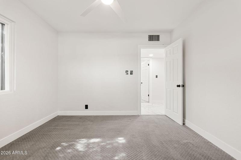 4540 N 12th Ave - 27