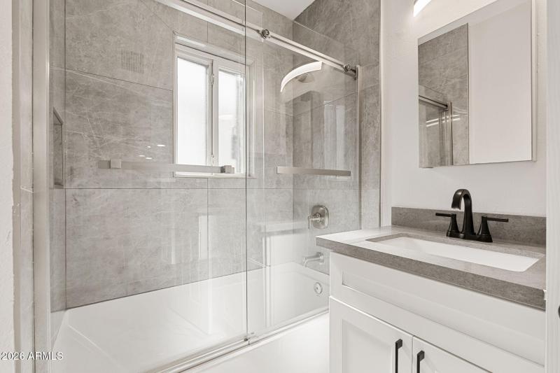 4540 N 12th Ave - 28