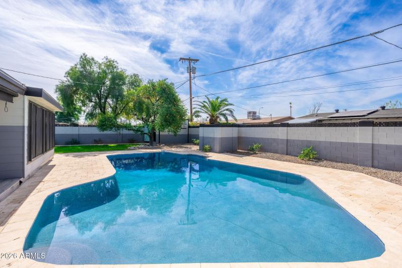 4540 N 12th Ave - 35