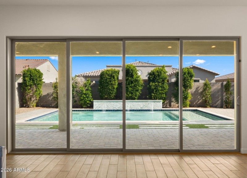 36-web-or-mls-Great Room Glass Slider1