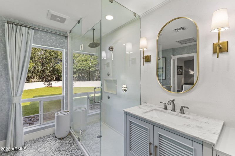 Primary Suite Bathroom