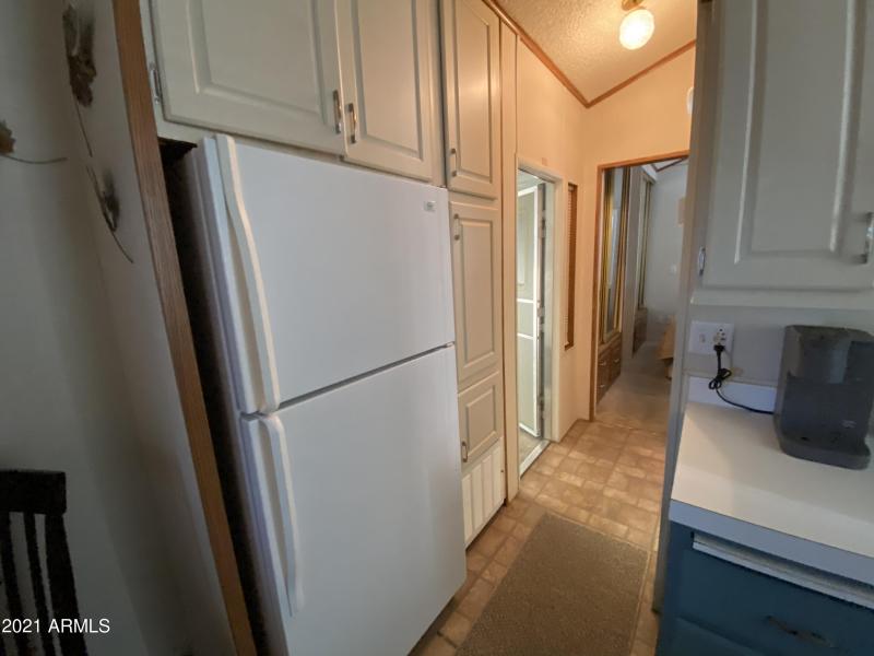 E7941011-C9B3-46EB-93DC-ACFC76519DBE