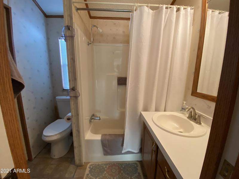 DA6EDCBC-BBDD-46C4-AF3D-329E6A359DBF