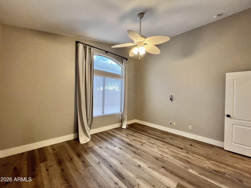 16962833887baee50b30a8429e911b0c1df3ddc7