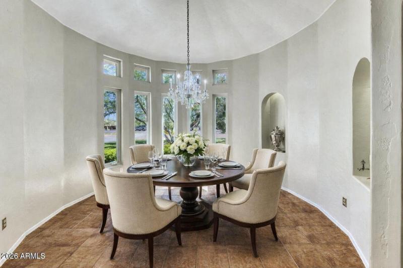 AI Vertual staged Dining