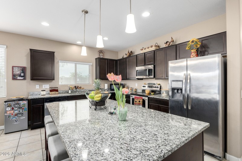 HIGHLY UPGRADED KITCHEN