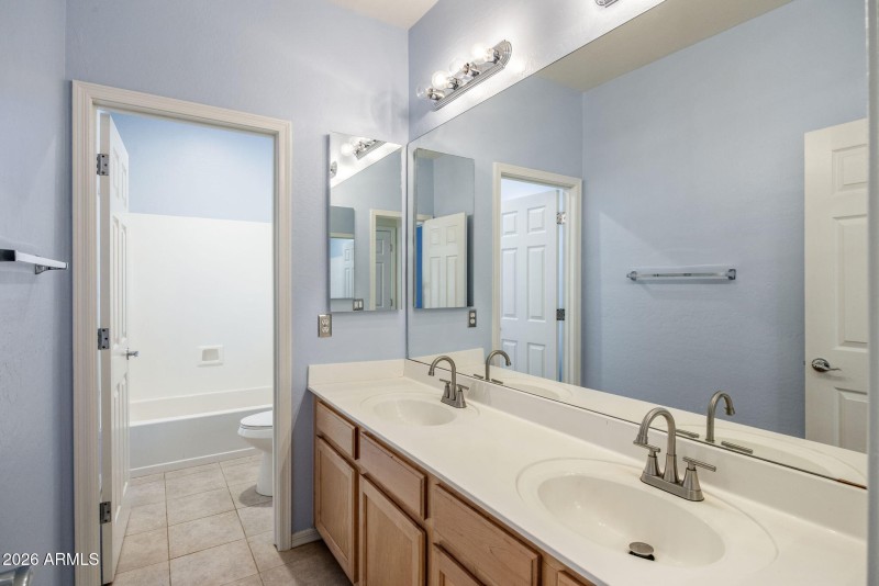 31-web-or-mls-D46A8717