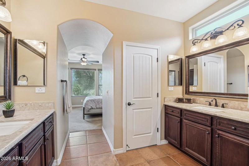 26-web-or-mls-N 129th Ln-S1202-026