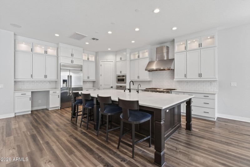 9-web-or-mls-Untitled-09