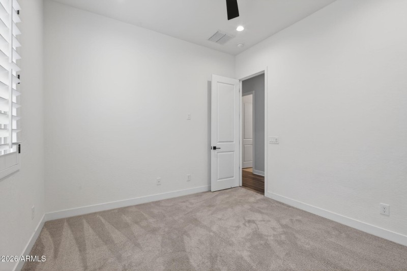 35-web-or-mls-Untitled-35