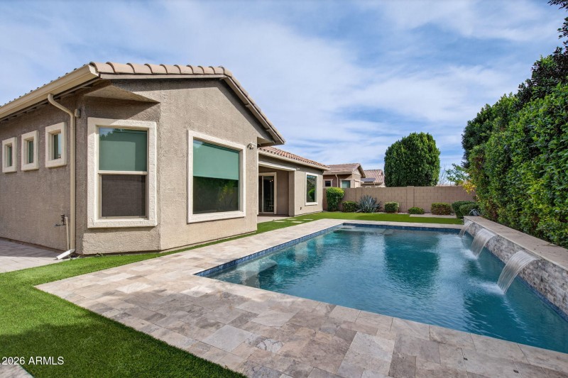 46-web-or-mls-Untitled-46