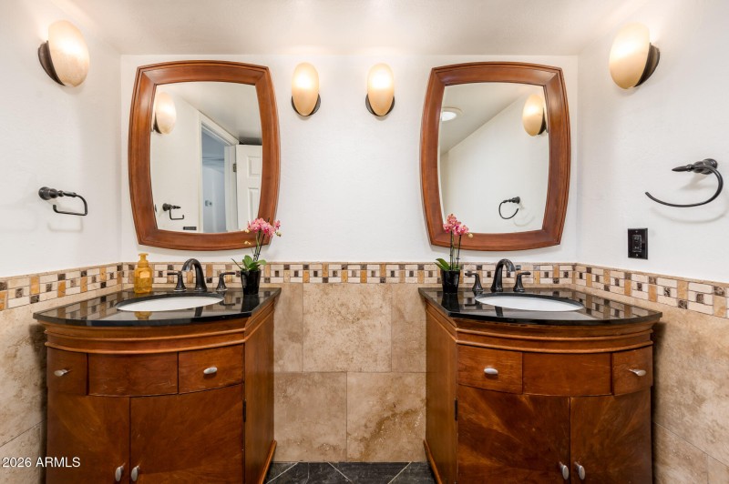 Dual Vanities Bath 2