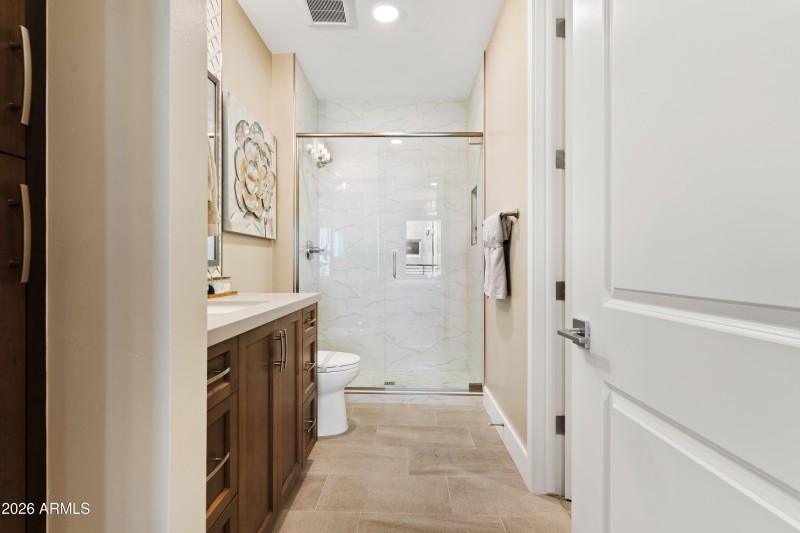 TheLuxeValentino5mb--2