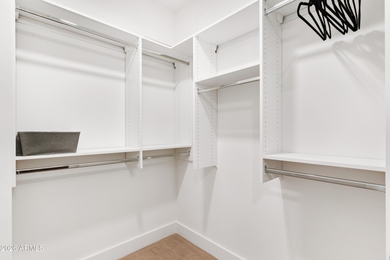 TheLuxeValentino5mb-00561