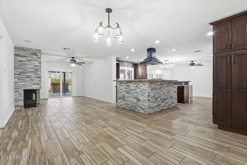 15-4322_W_Monte_Cristo_Ave_Glendale_AZ_8