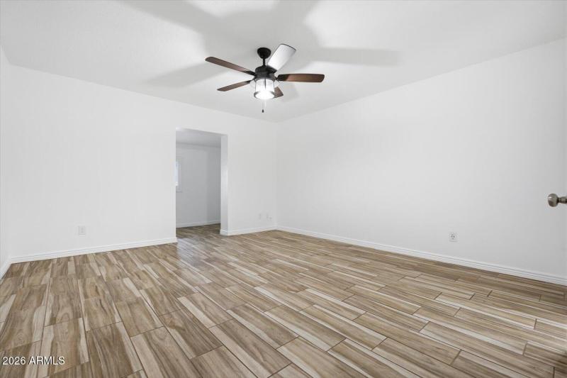 18-4322_W_Monte_Cristo_Ave_Glendale_AZ_8