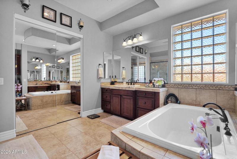 27-web-or-mls-P1448207