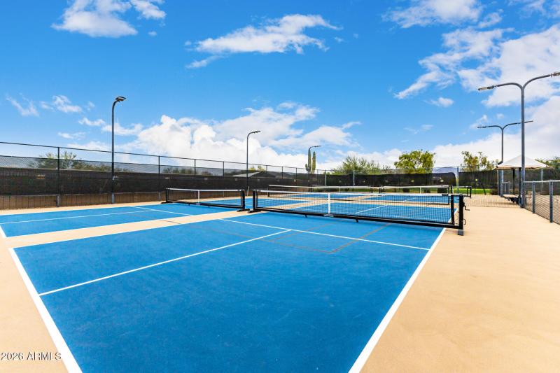 Tennis & Pickleball Courts