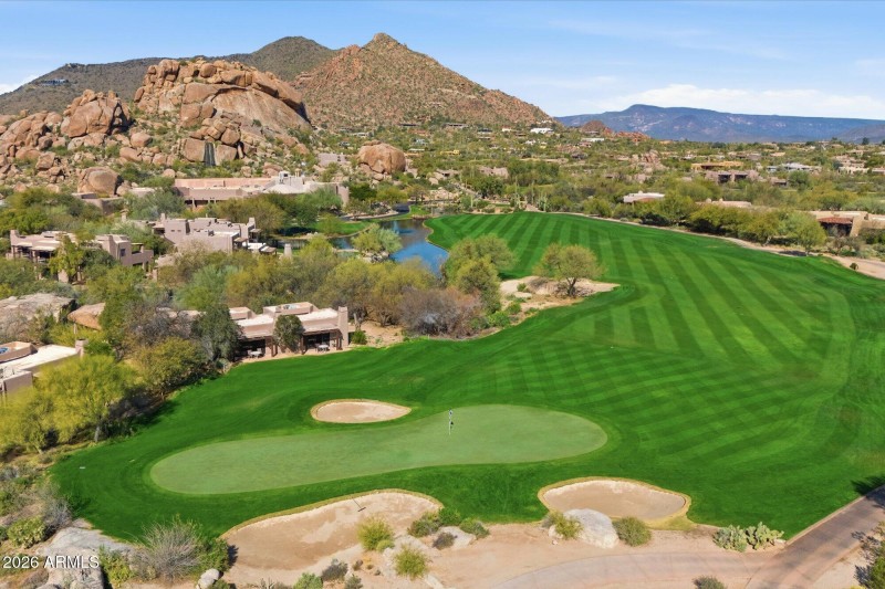 Stunning Boulders Golf Course