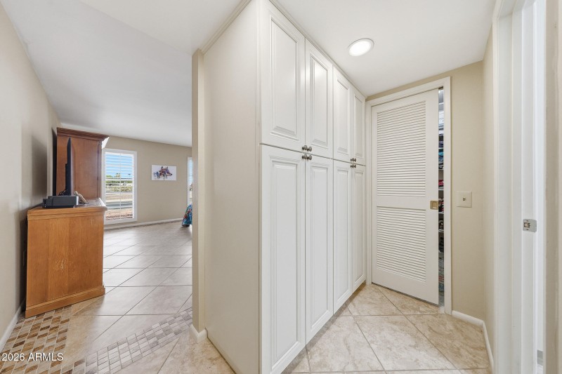 Primary Dressing Area