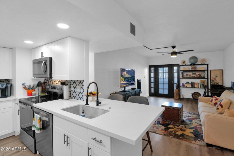 Kitchen & Living Area