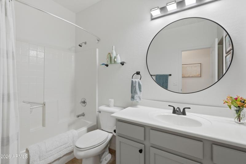 2nd Bathroom