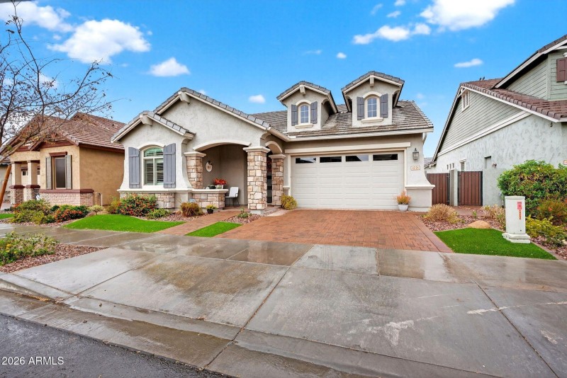 3-web-or-mls-46E Skousen St