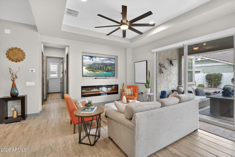 6-web-or-mls-25E Skousen St